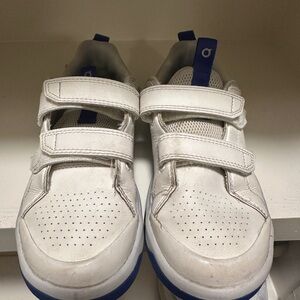 On Running Kids White and Blue Velcro Sneakers